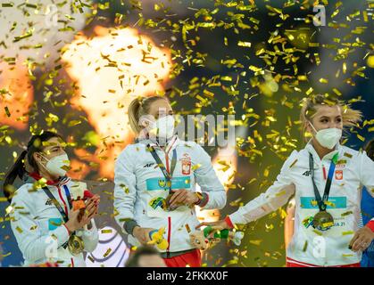 Chorzow, Pologne. Stade de Silésie, Chorzow, Pologne. 2 mai 2021. Relais mondiaux d'athlétisme 2021. Jour 2 ; Team Poland fêtez leur or avec le crédit 4 x 200 : action plus Sports/Alamy Live News Credit : action plus Sports Images/Alamy Live News Banque D'Images