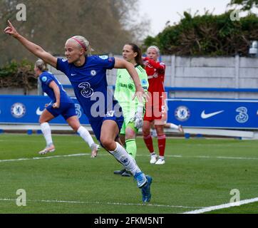 Kingston upon Thames, Royaume-Uni. 1er février 2018. KINGSTON UPON THAMES, Royaume-Uni, MAI 02: Pendant la demi-finale de la Ligue des champions des femmes 2e jambe entre Chelsea Women et FC Bayern München Ladies à Kingsmeadow, Kingston upon Thames le 02 mai 2021 crédit: Action Foto Sport/Alamy Live News Banque D'Images