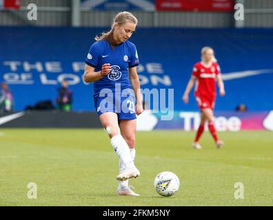 Kingston upon Thames, Royaume-Uni. 1er février 2018. KINGSTON UPON THAMES, Royaume-Uni, MAI 02: Chelsea Dames Niamh Charles pendant la demi-finale de la Ligue des champions des femmes 2e jambe entre Chelsea femmes et FC Bayern München Dames à Kingsmeadow, Kingston upon Thames le 02 mai 2021 crédit: Action Foto Sport/Alamy Live News Banque D'Images