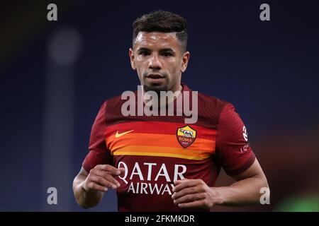 Gênes, Italie, 2 mai 2021. Bruno Peres d'AS Roma pendant la série UN match à Luigi Ferraris, Gênes. Le crédit photo devrait se lire: Jonathan Moscrop / Sportimage Banque D'Images