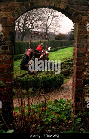 labourage du jardin de kitchin à la maison de downs, résidence de darwins. 27/11/00 pilston. Banque D'Images