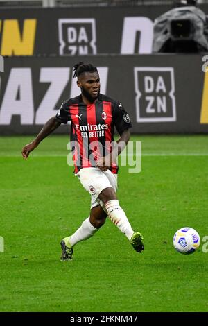 Milan, Italie. 1er mai 2021. Frank Kessie (79) de l'AC Milan vu dans la série UN match entre l'AC Milan et Benevento à San Siro à Milan. (Crédit photo: Gonzales photo - Tommaso Fimiano). Banque D'Images