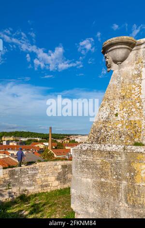 Vue sur Pula depuis la forteresse vénitienne Pula, comté d'Istria, Croatie, Adriatique, Europe Banque D'Images