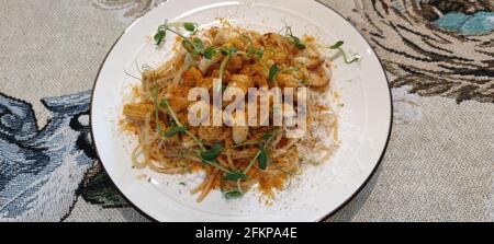 Les savoureuses pâtes traditionnelles italiennes spaghetti appétissantes Banque D'Images