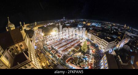 Augsburgs célèbre marché de noël la nuit Banque D'Images