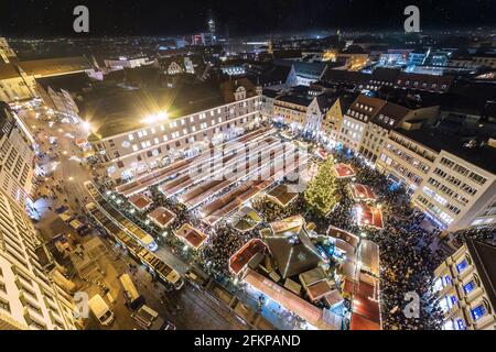 Augsburgs célèbre marché de noël la nuit Banque D'Images