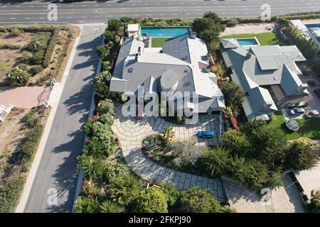 Une vue aérienne de la Los Angeles Rams Draft House at11902, rue Ellice, le dimanche 2 mai 2021, à Malibu, Calif. Banque D'Images