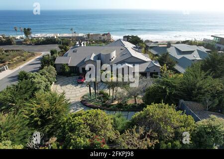 Une vue aérienne de la Los Angeles Rams Draft House at11902, rue Ellice, le dimanche 2 mai 2021, à Malibu, Calif. Banque D'Images