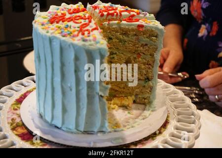 Gâteau d’anniversaire Banque D'Images