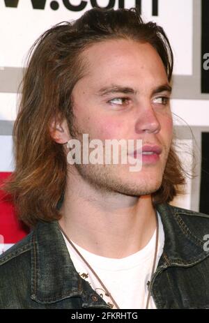 NEW YORK, NY- 16 MAI : Taylor Kitsch arrive à EW/Matrix Men 2006 Upfront, qui s'est tenu au Manor, le 16 mai 2006, à New York. Crédit : Joseph Marzullo/MediaPunch Banque D'Images