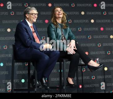 Photo du dossier datée du 26/09/18 de Bill et Melinda Gates qui ont annoncé qu'ils divorcent. Date de publication : lundi 3 mai 2021. Banque D'Images