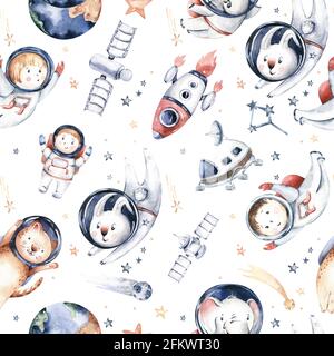 Motif sans coutures pour astronaute. Univers enfants bébé garçon fille éléphant, renard chat et lapin, combinaison d'espace, étoiles cosmonautes, planète, lune, fusée et navette wat Banque D'Images