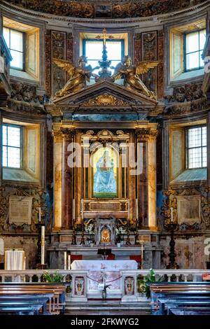 Intérieur de Santa Maria della Consolazione, Rome, Italie Banque D'Images