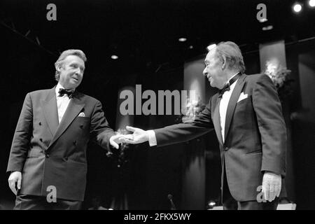 Peter Alexander Pop Singer et Paul Kuhn Chef de bande, Archive Picture Mai 1991 Banque D'Images