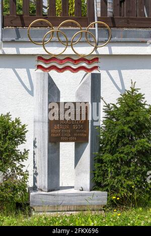 Plaque commémorative à Krems Basse-Autriche, champion olympique Gregor Hradetzky Kayak One Jeux Olympiques de 1000m et 10000m Berlin 1936 Banque D'Images