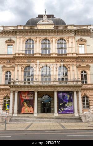 Ferdinandeum, Musées régionaux du Tyrol, Innsbruck, Tyrol, Autriche Banque D'Images