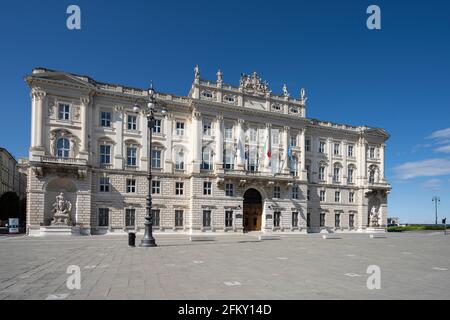 Trieste, Italie. 3 mai 2021. Le palais siège du conseil de la région Friuli Venezia Giulia Banque D'Images