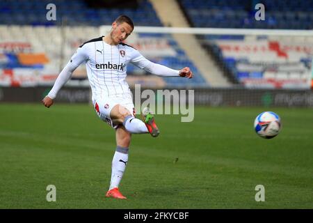 Luton, Royaume-Uni. 04e mai 2021. Ben Wales de Rotherham se sont Unis en action pendant le jeu. EFL Skybet Championship Match, Luton Town v Rotherham Utd au Kenilworth Road Stadium de Luton, Bedfordshire, le mardi 4 mai 2021. Cette image ne peut être utilisée qu'à des fins éditoriales. Utilisation éditoriale uniquement, licence requise pour une utilisation commerciale. Aucune utilisation dans les Paris, les jeux ou les publications d'un seul club/ligue/joueur. photo par Steffan Bowen/Andrew Orchard sports photographie/Alay Live news crédit: Andrew Orchard sports photographie/Alay Live News Banque D'Images