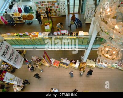 Vue depuis le dessus de Eataly, Rome, l'Emporium alimentaire italien et les restaurants. L'ancien terminal d'Ostiense, Italie Banque D'Images