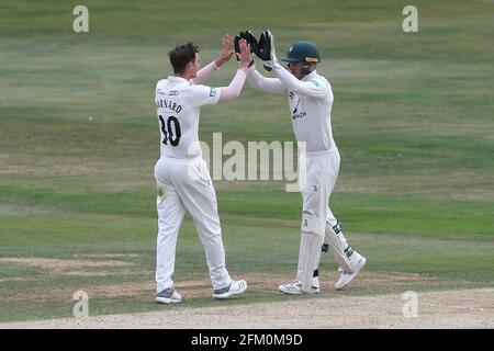 Ed Barnard, de Worcestershire, célèbre la prise de la cricket de Daniel Lawrence pendant le CCC d'Essex contre CCC de Worcestershire, Specsavers County Championship Di Banque D'Images