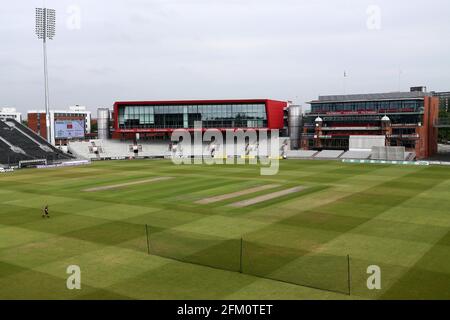 Vue générale du terrain devant pendant la CCC Lancashire vs Essex CCC, Specsavers County Championship Division 1 Cricket à Emirates Old Trafford on Banque D'Images