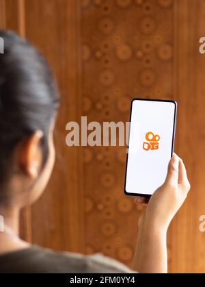 Assam, inde - 04 mai 2021 : logo Kuaishou sur image de stock d'écran de téléphone. Banque D'Images