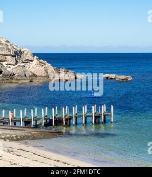 Rampe de mise à l'eau et jetée en bois de Gnarabup Beach, Margaret River Australie occidentale Banque D'Images