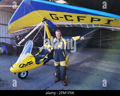 Scottish Lib DEM leader une bande d'air près de North Berwick dirigée par East of Scotland MicroLights avant de prendre le ciel au-dessus de North Berwick et le Firth of Forth pendant la campagne pour les élections parlementaires écossaises. Date de la photo: Mercredi 5 mai 2021. Banque D'Images