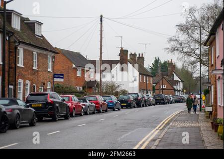 Old Amersham, Buckinghamshire, Royaume-Uni. 22 février 2021. Le Premier ministre Boris Johnson a établi aujourd'hui la feuille de route pour l'Angleterre qui sort du confinement de Covid-19. Pendant ce temps, Old Amersham reste très calme car les gens tiennent compte des conseils de verrouillage de Covid-19 du gouvernement pour rester à la maison. Crédit : Maureen McLean/Alay Banque D'Images