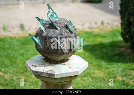Cadran solaire universel au Musée d'archéologie et d'anthropologie de l'Université de Cambridge. Cambridge, Royaume-Uni, 1er août 2019. Banque D'Images