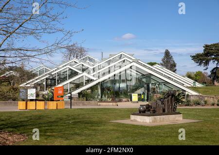 Le Conservatoire Princess of Wales, les Jardins botaniques royaux de Kew. Banque D'Images