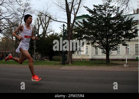 Sapporo, Hokkaido, Japon. 5 mai 2021. Marathon Yuta Shitara : Festival du marathon Hokkaido Sapporo 2021 à Sapporo, Hokkaido, Japon . Credit: AFLO/Alay Live News Banque D'Images