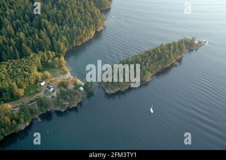 Roesland, Réserve de parc national du Canada des Îles-Gulf, North Pender Island (Colombie-Britannique). Photographies aériennes des îles du Golfe Sud. Colombie-Britannique, ca Banque D'Images