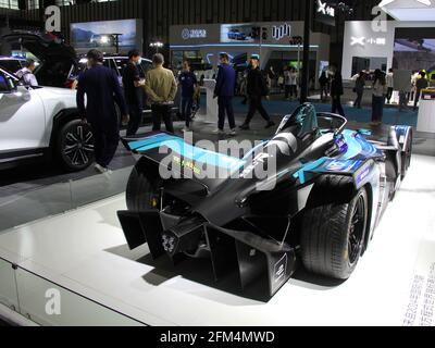 Les nouvelles automobiles énergétiques sont montrées à l'exposition internationale de l'automobile de Nanjing 2021 à Nanjing, Jiangsu, Chine, le 30 avril 2021.(photo de TPG/cnspotos) Banque D'Images