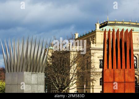 La sculpture commémorative Jan Palach à la place Jan Palach, Prague, République tchèque Banque D'Images