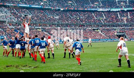 SIX NATIONS FRANCE V ANGLETERRE 2/3/2002 PHOTO DAVID ASHDOWN. RUGBY Banque D'Images