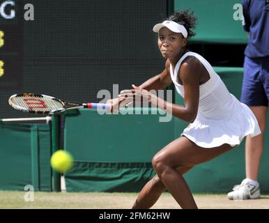 CHAMPIONNATS DE TENNIS DE WIMBLEDON 2008. 9E JOUR 2/7/2008 WOMANS DEMI-FINALE. V.WILLIAMS V E.DEMENTIEVA. PHOTO DAVID ASHDOWN Banque D'Images