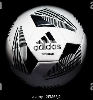 adidas ball logo