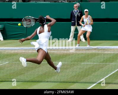 CHAMPIONNATS DE TENNIS DE WIMBLEDON 2008. 9E JOUR 2/7/2008 WOMANS DEMI-FINALE. V.WILLIAMS V E.DEMENTIEVA. PHOTO DAVID ASHDOWN Banque D'Images