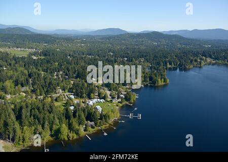 Photographie aérienne du lac Shawnigan, île de Vancouver, Colombie-Britannique, Canada. Banque D'Images