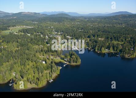 Photo aérienne du lac Shawnigan, île de Vancouver, Colombie-Britannique, Canada. Banque D'Images