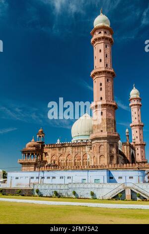 Mosquée Taj-ul-Masjid à Bhopal, État du Madhya Pradesh, Inde Banque D'Images