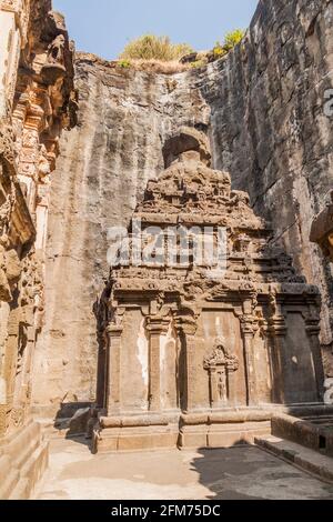 Partie du temple Kailasa à Ellora, État de Maharasthra, Inde Banque D'Images