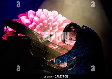 Maia, Portugal. 06e mai 2021. Nuno Gonçalves du groupe portugais The Gift se produit pendant la musique Maia Fest à Maia. Crédit : SOPA Images Limited/Alamy Live News Banque D'Images