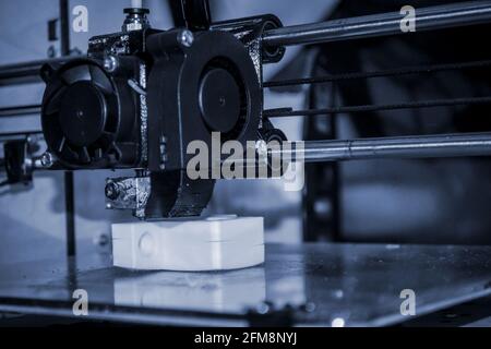 Imprimante 3D impression de formes noires gros plan 3D tridimensionnelle automatique imprimante Banque D'Images