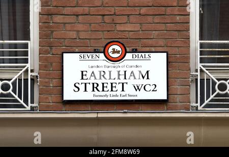 Londres, Angleterre, Royaume-Uni. Panneau de rue: Earlham Street, Seven Dials, WC2 Banque D'Images