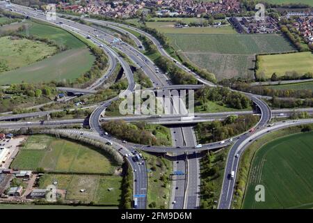 Vue aérienne de l'échangeur Lofthouse M1/M62 près de Wakefield, West Yorkshire Banque D'Images