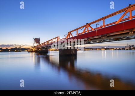Pont de Kulturbro au-dessus du Limfjord à Aalborg, Jutland-du-Nord, Jutland, Danemark Banque D'Images