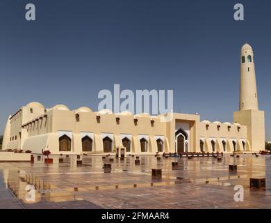 Vue sur la mosquée Imam Abdul Waheb, également connue sous le nom de Grande Mosquée à Doha, Qatar Banque D'Images