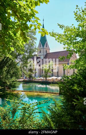 L'Église catholique de la Visitation de la Vierge Marie à Blaubeuren. Allemagne, Bade-Wurtemberg, Blatopf Banque D'Images